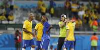 Jogadores ainda no gramado do Mineirão após o humilhante 7 a 1  Foto: Reuters