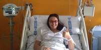 Luiza internada no hospital da Espanha, em dezembro de 2012, quando teve o AVC  Foto: Arquivo Pessoal / BBC News Brasil