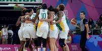 Seleção conquistou o ouro no basquete 28 anos depois do título em Havana-1991 (Foto: Alexandre Loureiro/COB)  Foto: LANCE!