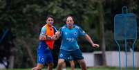 Ceni tem dado atenção especial ao meia Thago Neves desde que chegou ao Cruzeiro- (Bruno Haddad/Cruzeiro)  Foto: LANCE!