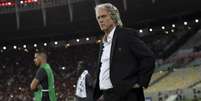 Jorge Jesus mostra cautela mesmo com o bom resultado conquistado no Maraca (Foto: MAURO PIMENTEL / AFP)  Foto: Lance!