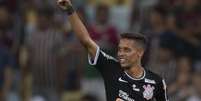 Pedrinho vem sendo destaque do Timão depois da Copa América (Foto:AFP)  Foto: Lance!