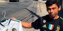 Neto postou em seu Instagram um vídeo comprando a camisa do Palmeiras (Foto: Reprodução)  Foto: Lance!