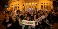 Torcidas rivais se uniram para torcer pela Seleção Brasileira Feminina, na última quinta-feira (Foto: Divulgação)  Foto: Lance!