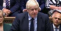 'O adiamento destruiria nossas chance de negociação (com a UE) e nos enfraqueceria', afirmou Johnson perante o Parlamento  Foto: Câmara dos Comuns / BBC News Brasil