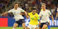 Marta disputa lance durante jogo do Brasil contra a França na Copa do Mundo de futebol feminino
23/06/2019
REUTERS/Lucy Nicholson  Foto: Reuters