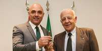 Galiotte e Del Grande em cerimônia de posse no Palmeiras  Foto: /Agência Palmeiras / Fabio Menotti