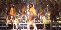 Cantora Beyoncé em performance retratada pelo documentário Homecoming  Foto: Netflix / Reprodução