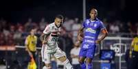 Daniel Alves durante jogo entre Sao Paulo x CSA, partida válida pelo campeonato Brasileiro 2019, no estadio do Murumbi em Sao Paulo  Foto: THIAGO BERNARDES/FramePhoto / Gazeta Press