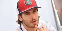 Ferrari apoia Giovinazzi depois dos rumores de Hulkenberg na Alfa Romeo  Foto: Attila Kisbenedek/ AFP / F1Mania