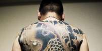 Homem tatuado  Foto: anton kusters / BBC News Brasil