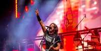 Dave Grohl: rei do palco, que conduz um show como poucos no mundo, o vocalista do Foo Fighters deu mais uma aula de carisma. A banda fez covers incríveis além de tocas seus sucessos.   Foto: Reprodução/Instagram