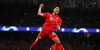 Gnabry marcou quatro gols na vitória do Bayern.  Foto: Paul Childs / Reuters