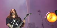 O guitarrista Andreas Kisser durante apresentação da banda Sepultura  Foto: GILSON BORBA / PHOTOPRESS/ESTADÃO CONTEÚDO