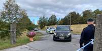 Carreata com delegação norte-coreana segue para Villa Elfvik na ilha de Lidingo, perto de Estocolmo
05/10/2019
REUTERS/Anna Ringstrom  Foto: Reuters