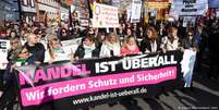 Protesto de populistas de direita, em 2018,  na cidade de Kandel  Foto: DW / Deutsche Welle