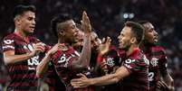 Comemora&ccedil;&atilde;o do gol de Vitinho, do Flamengo, em partida contra o Atl&eacute;tico Mineiro, v&aacute;lida pela 24&ordf; rodada do Campeonato Brasileiro 2019, no est&aacute;dio do Maracan&atilde;  Foto: JO&atilde;O CARLOS GOMES/MYPHOTO PRESS / Estad&atilde;o Conte&uacute;do