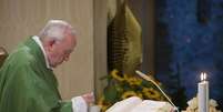 Papa Francisco celebra missa no Vaticano  Foto: EPA / Ansa - Brasil