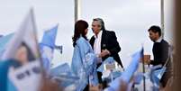 Alberto Fernandez e Cristina Fernandez de Kirchner, da chapa de oposição argentina, participam de comício em Mar del Plata. 24/10/2019. REUTERS/Ricardo Moraes  Foto: Reuters