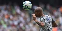 Sánchez ficou no banco de reservas no empate com o Corinthians em 0 a 0 (Foto: Ivan Storti/Santos)  Foto: Lance!