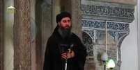 Imagem de homem que seria l&iacute;der do Estado Isl&acirc;mico Abu Bakr al-Baghdadi
05/07/2014 Website de Rede Social via Reuters TV  Foto: Reuters