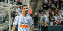 Mauro Boselli, do Corinthians, comemora gol contra o Fortaleza  Foto: BETO MILLER/AM PRESS & IMAGES / Estadão Conteúdo