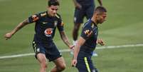 Richarlison e Coutinho devem ser titulares nesta terça-feira (Foto: Pedro Martins / MoWA Press)  Foto: Lance!