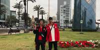 Alexandre Calmon e Jorge Diogo já estão no Peru para a partida entre Flamengo e River Plate, no sábado (23).    Foto: Arquivo Pessoal / Reprodução
