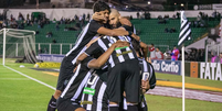 Figueirense garante o acesso após um ano conturbado (Foto: Reprodução)  Foto: Gazeta Esportiva