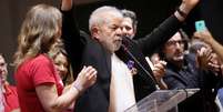 O ex-presidente Luiz Inácio Lula da Silva fala durante a cerimônia de abertura do congresso do Partido dos Trabalhadores (PT) em São Paulo. 22/11/2019. REUTERS/ Nacho Doce  Foto: Reuters