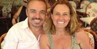 O apresentador Gugu Liberato, que morreu em novembro de 2019, e a irmã Aparecida.  Foto: Instagram/@aparecidaliberato / Estadão