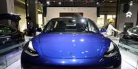 Modelo de carro da Tesla feito na China. 21/11/2019. REUTERS/Yilei Sun/File Photo   Foto: Reuters