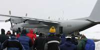 Avião Hércules C130 da Força Aérea do Chile, do mesmo modelo que sofreu acidente durante voo para Antártida, em foto de arquivo
24/11/2007
REUTERS/Ivan Alvarado  Foto: Reuters