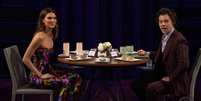 O cantor Harry Styles e a modelo Kendall Jenner participaram de um quadro de perguntas e respostas no programa de James Corden  Foto: CBS / Reprodu&ccedil;&atilde;o / Estad&atilde;o Conte&uacute;do
