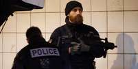Policias franceses na região de La Défense, em Paris
13/12/2019
REUTERS/Charles Platiau  Foto: Reuters