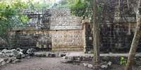 Vista de ru&iacute;nas do pal&aacute;cio maia na cidade mexicana de Kuluba. 24/12/2019. INAH - National Institute of Anthropology and History/Handout via REUTERS   Foto: Reuters
