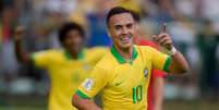 Jo&atilde;o Peglow vestiu a camisa 10 da Sele&ccedil;&atilde;o e fez tr&ecirc;s gols no Mundial Sub-17 (Foto: Alexandre Loureiro/CBF)  Foto: Gazeta Esportiva