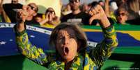 Apoiadores de Bolsonaro protestam contra o Supremo Tribunal Federal (STF) em Brasília  Foto: DW / Deutsche Welle
