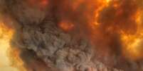 Inc&ecirc;ndio florestal em Bairnsdale em na Austr&aacute;lia
30/12/2019
GLEN MOREY/via REUTERS  Foto: Reuters