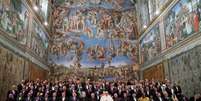 Papa Francisco posa para foto com diplomatas na Capela Sistina, no Vaticano
09/01/2020
REUTERS/Remo Casilli/Pool  Foto: Reuters