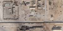 Dano em base aérea iraquiana que abriga tropas norte-americanas, em imagem de satélite
08/01/2020
Planet/Divulgação via REUTERS  Foto: Reuters