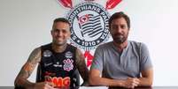 Luan assinou contrato com o Corinthians (Foto:Daniel Augusto Jr. / Agência Corinthians)  Foto: LANCE!