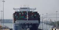 Embarca&ccedil;&atilde;o atravessa trecho do Cabal do Panam&aacute;
22/08/2017
REUTERS/Carlos Lemos  Foto: Reuters