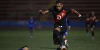 O atacante Fernando Pacheco &eacute; esperado nesta segunda para exames no Fluminense (Foto: Divulga&ccedil;&atilde;o/Selecci&oacute;n Peruana)  Foto: Gazeta Esportiva
