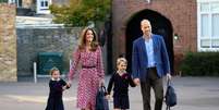 Príncipe William e a mulher, Kate, com os filhos
05/09/2019
Aaron Chown/Pool via REUTERS  Foto: Reuters