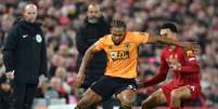 Traoré tem se destacado na Inglaterra jogando pelo Wolverhampton (Foto: PAUL ELLIS / AFP)  Foto: Lance!