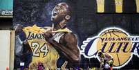 Mural em homenagem a Kobe Bryant em Los Angeles, Estados Unidos  Foto: EPA / Ansa - Brasil