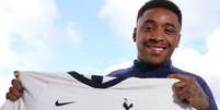Steven Bergwijn &eacute; o novo refor&ccedil;o do Tottenham&nbsp;  Foto: Divulga&ccedil;&atilde;o / Estad&atilde;o