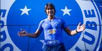 A Raposa inovou na apresentação oficial de Marcelo Moreno (Divulgação/Cruzeiro)  Foto: Lance!