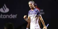 Dominic Thiem estava perdendo quando a partida pelo Rio Open foi paralisada  Foto: Divulga&ccedil;&atilde;o/Rio Open / Estad&atilde;o